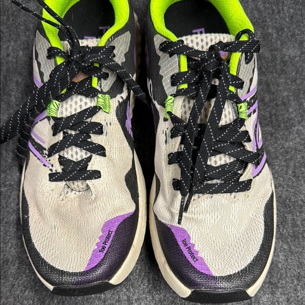 New Balance Black and Purple Athletic Shoes with Chunky Sole - Picture 7 of 9